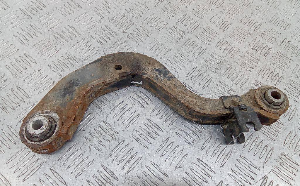 рычаг задний левый Volkswagen Passat B6 2005, 2.0 л., дизель - фото №1