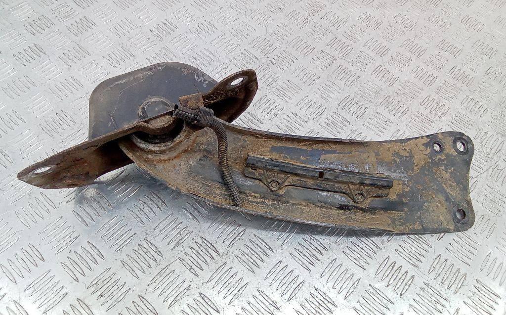 рычаг задний правый Volkswagen Passat B6 2005, 2.0 л., дизель, 3C0505226 - фото №1