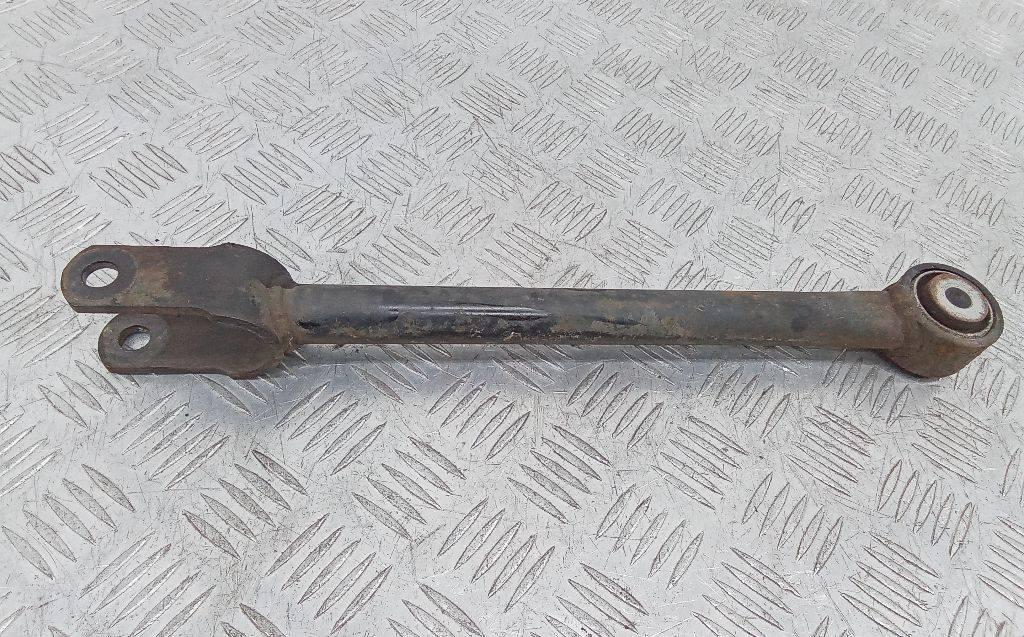 рычаг задний левый Chrysler 300C 1 поколение 2008, 3.0 л., дизель - фото №1