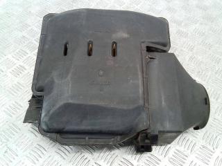 корпус воздушного фильтра Renault Megane 1 поколение [рестайлинг] 2000, 1.4 л., бензин, МКПП, 7700104844