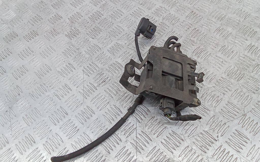 электромагнитный клапан Volkswagen Golf 6 поколение 2009, 2.0 л., дизель, 1K0906279 - фото №1