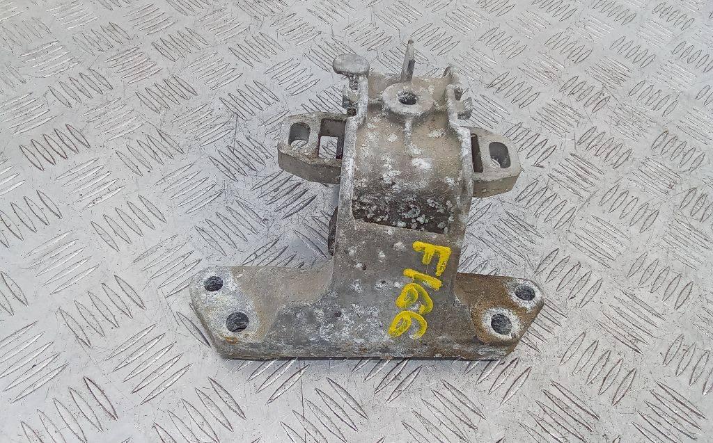 подушка крепления двигателя Citroen C5 2 поколение 2009, универсал - фото №1