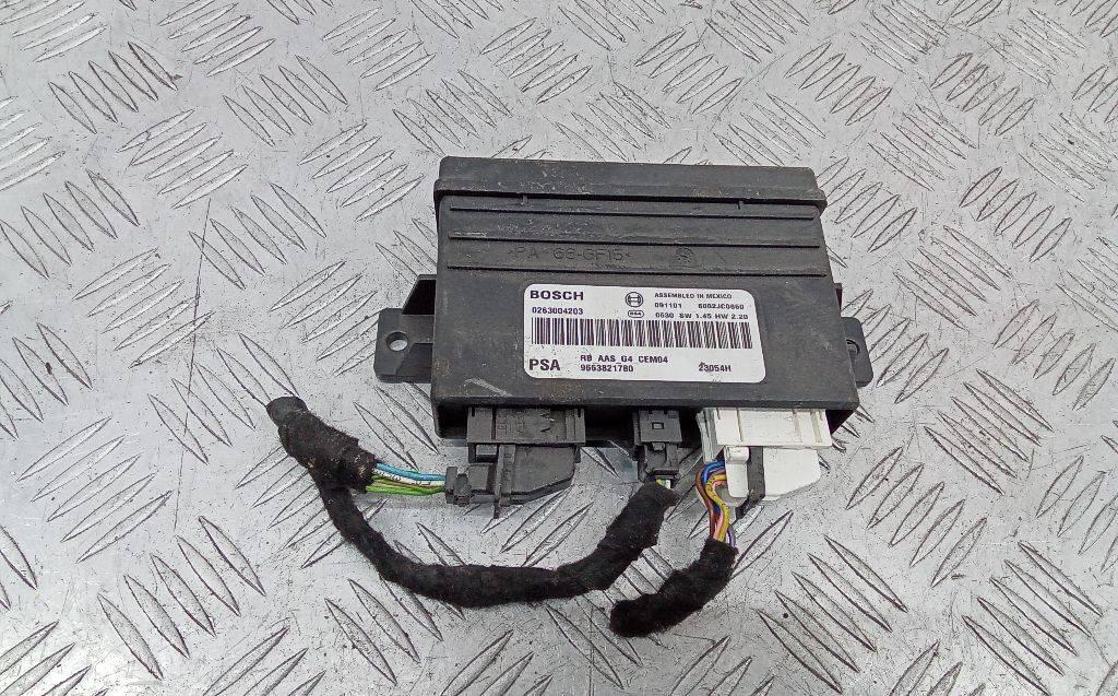 блок управления парктрониками Citroen C5 2 поколение 2009, универсал, 9663821780 - фото №1