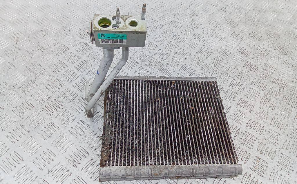 испаритель кондиционера Citroen C5 2 поколение 2009, N4848005, 70193112 - фото №1