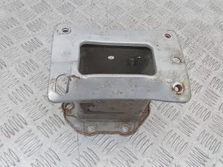 кронштейн переднего бампера Hyundai i30 FD 2008