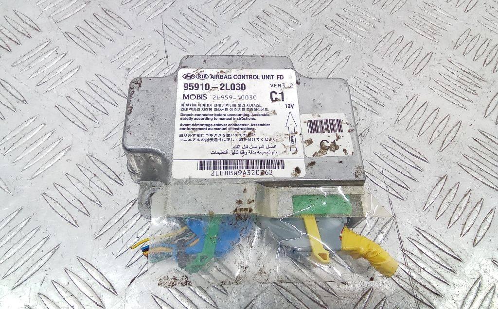 блок AirBag Hyundai i30 FD 2008, 95910-2L030 - фото №1