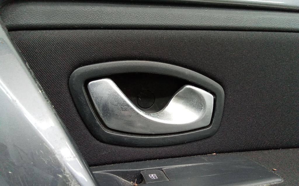 ручка внутренняя передняя правая Renault Laguna 3 поколение 2009 - фото №1