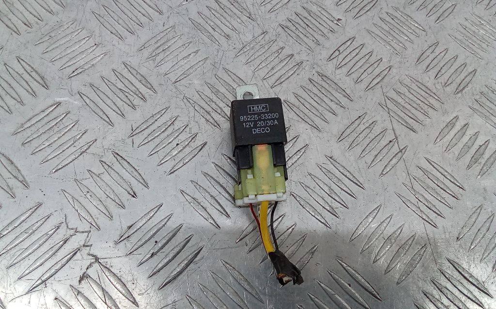 реле (прочие) Hyundai i30 FD 2008, 95225-33200 - фото №1
