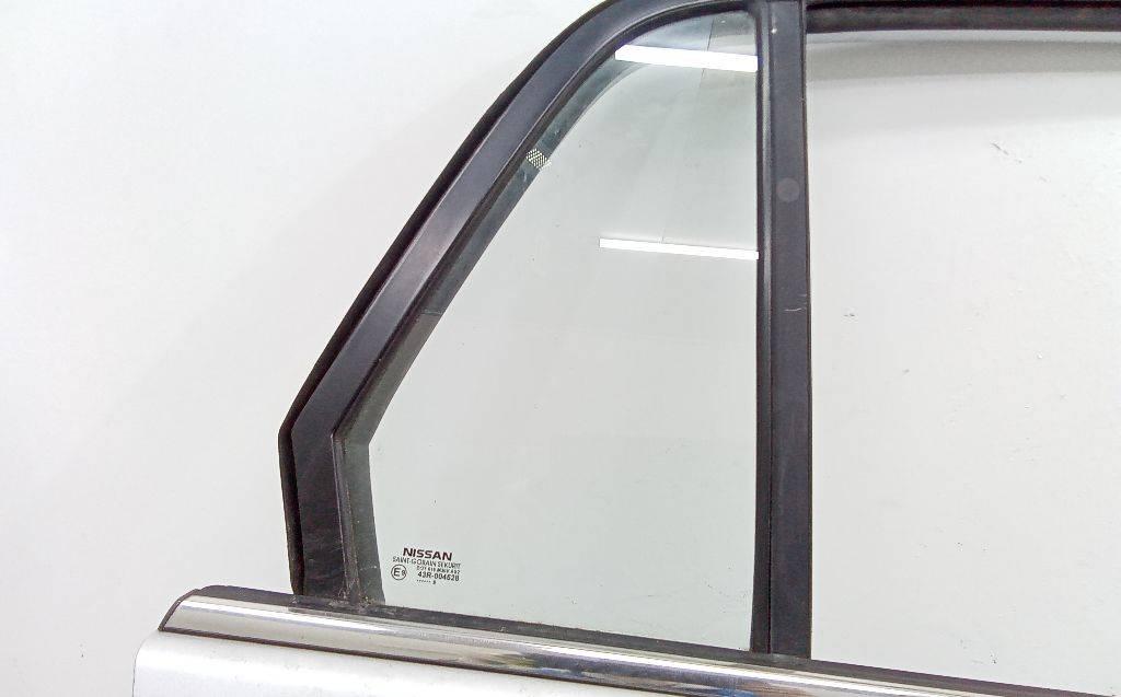 форточка задняя правая Nissan Versa 1 поколение 2008, 43R004528 - фото №1