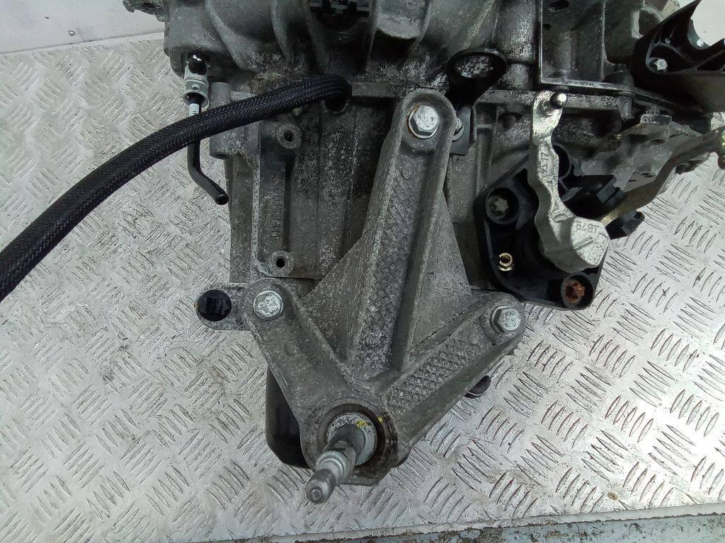 кронштейн КПП Renault Clio 3 поколение 2005, 1.5 л., дизель, МКПП, 8200043084 - фото №1