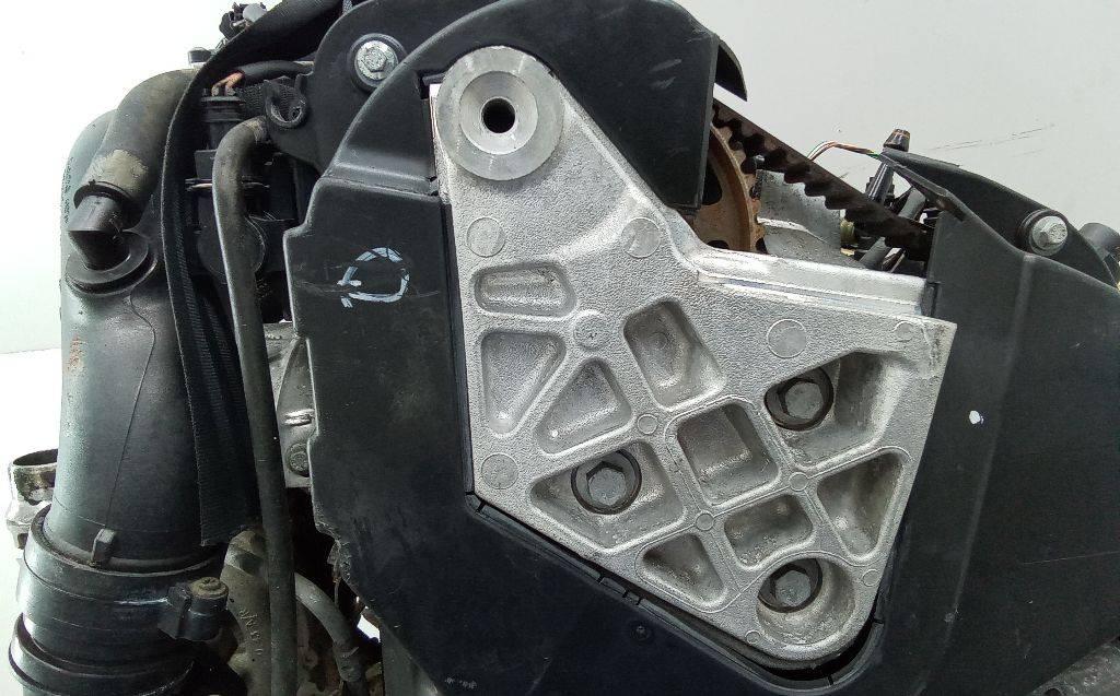 кронштейн двигателя Renault Megane 3 поколение 2011, 1.9 л., дизель, МКПП - фото №1