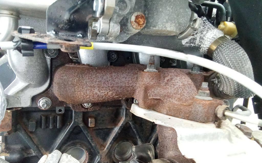 коллектор выпускной Renault Megane 3 поколение 2011, 1.9 л., дизель, МКПП - фото №1