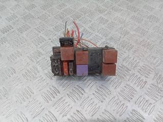 блок предохранителей Renault Megane 1 поколение [рестайлинг] 2001, 1.4 л., бензин, МКПП, 7703297193