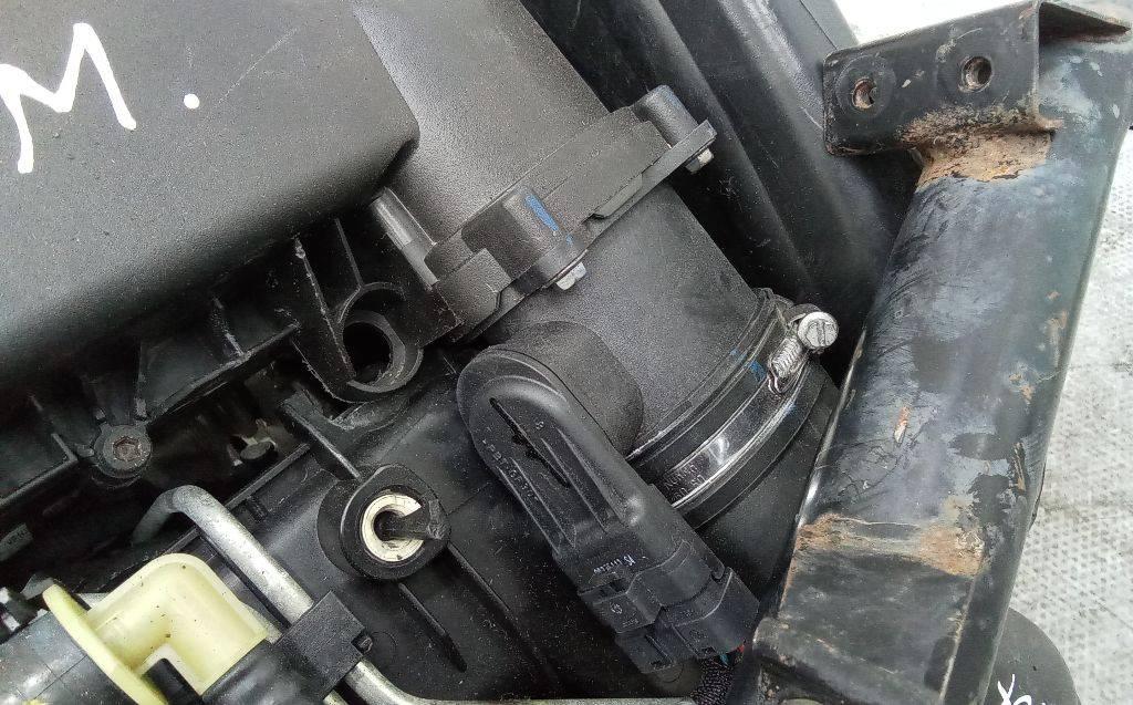 расходомер воздуха Suzuki SX4 1 поколение 2007, 1.6 л., дизель, МКПП - фото №1