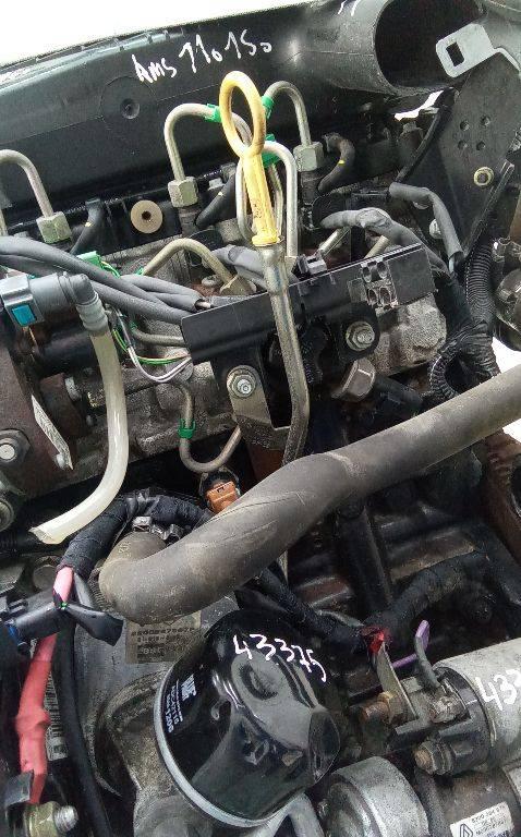 щуп двигателя Dacia Logan 1 поколение 2006, 1.5 л., дизель, МКПП - фото №1