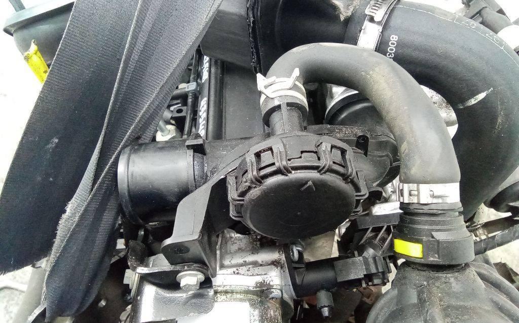 маслоотделитель (сапун) Renault Clio 3 поколение 2007, 1.5 л., дизель, МКПП - фото №1