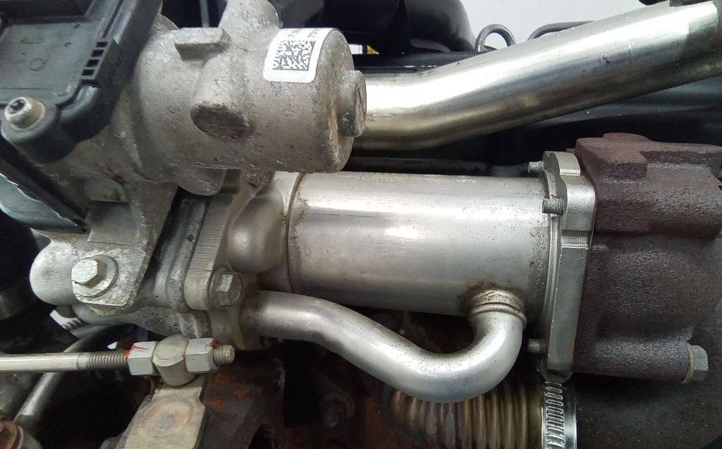 охладитель EGR / Радиатор EGR Renault Clio 3 поколение 2007, 1.5 л., дизель, МКПП, 8200729078 - фото №1