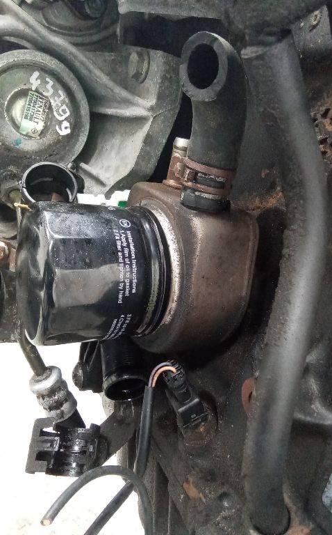 теплообменник масляного фильтра Renault Scenic 2 поколение 2003, 1.9 л., дизель, МКПП - фото №1