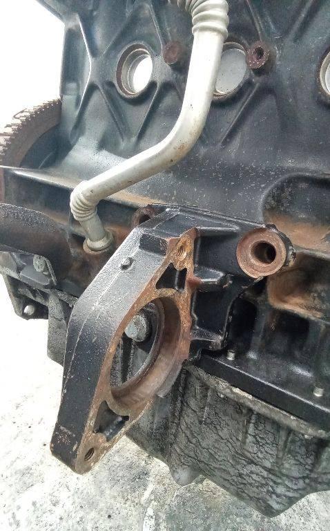 кронштейн полуоси Renault Scenic 2 поколение 2003, 1.9 л., дизель, МКПП - фото №1