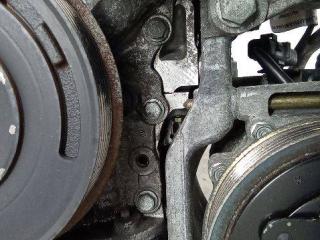 кронштейн компрессора кондиционера Peugeot 307 1 поколение [рестайлинг] 2005, 1.6 л., дизель, МКПП