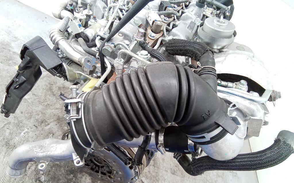 патрубок воздушного фильтра Toyota Verso 1 поколение 2010, 2.0 л., дизель, МКПП - фото №1