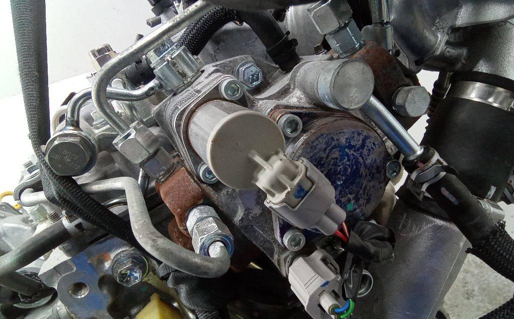 ТНВД Toyota Verso 1 поколение 2010, 2.0 л., дизель, МКПП, 22100-0R040 - фото №1