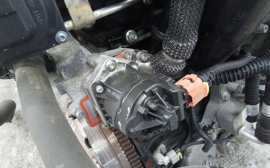 клапан EGR Opel Insignia 1 поколение (A) 2010, 2.0 л., дизель, МКПП - фото №1