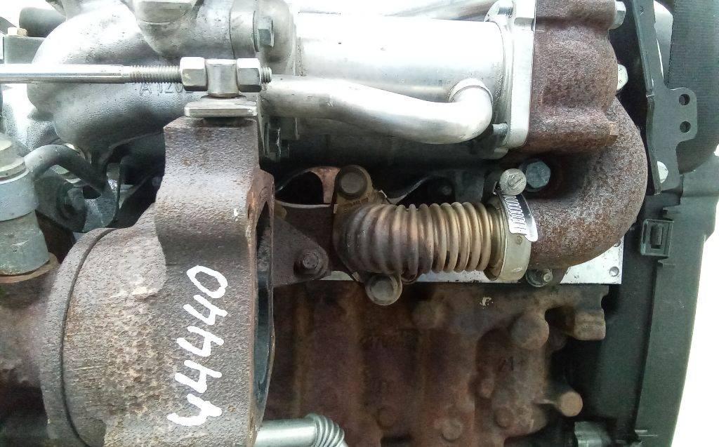 коллектор выпускной Renault Clio 3 поколение 2006, 1.5 л., дизель, МКПП - фото №1