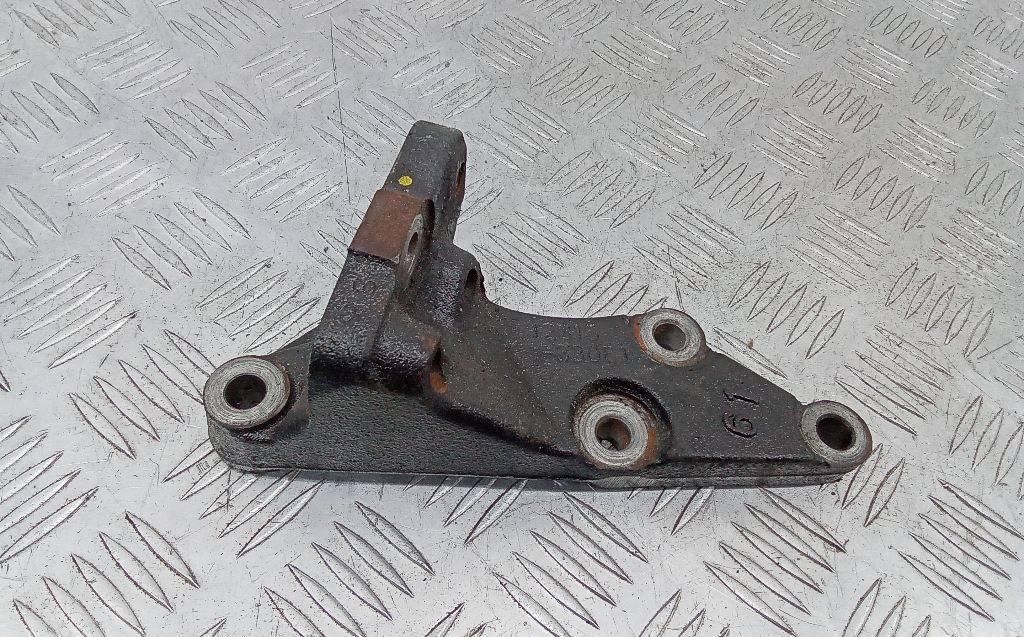 кронштейн двигателя Toyota Yaris XP9 2006, 1231533061 - фото №1