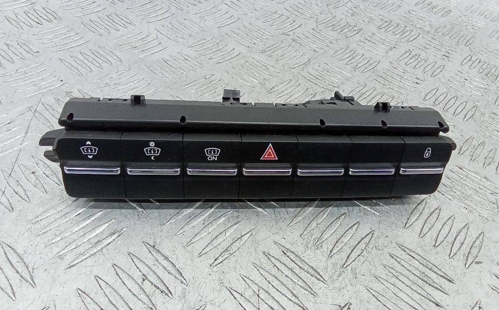 кнопка (выключатель) Peugeot 5008 1 поколение 2011, 96672392XT - фото №1