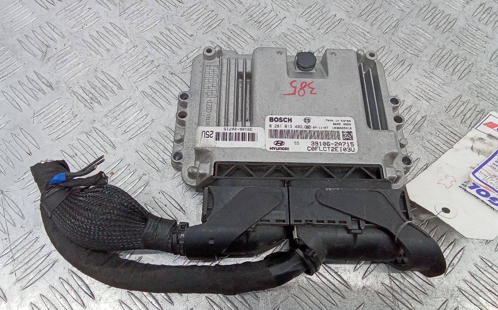 блок управления двигателем Hyundai i30 FD 2008, 39106-2A715 - фото №1