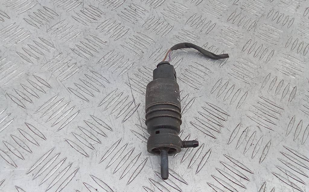 насос (моторчик) омывателя стекла Mercedes-Benz CLC-Класс CL203 2008, купе - фото №1