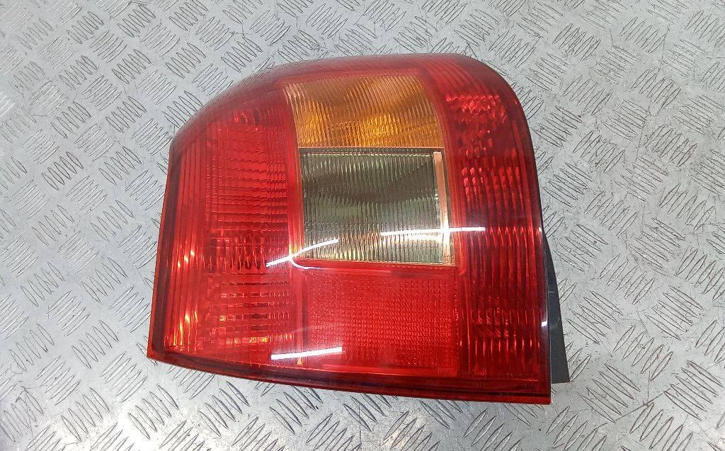 фонарь задний левый Toyota Corolla 9 поколение (E120/E130) 2003, хетчбэк 5 дв. - фото №1