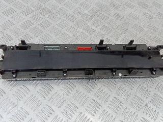 щиток приборов (приборная панель) Renault Scenic 2 поколение [рестайлинг] 2007, 8200704463