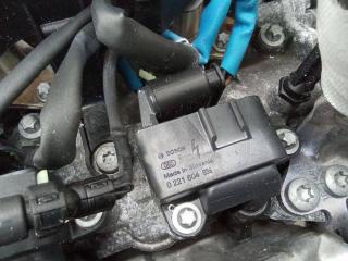 катушка зажигания Mercedes-Benz A-Класс W176 [рестайлинг] 2016, 1.6 л., бензин, МКПП, 0221604036