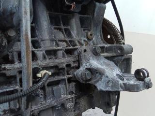 кронштейн двигателя Volvo V70 2 поколение [рестайлинг] 2004, 2.4 л., дизель, АКПП, 8634123