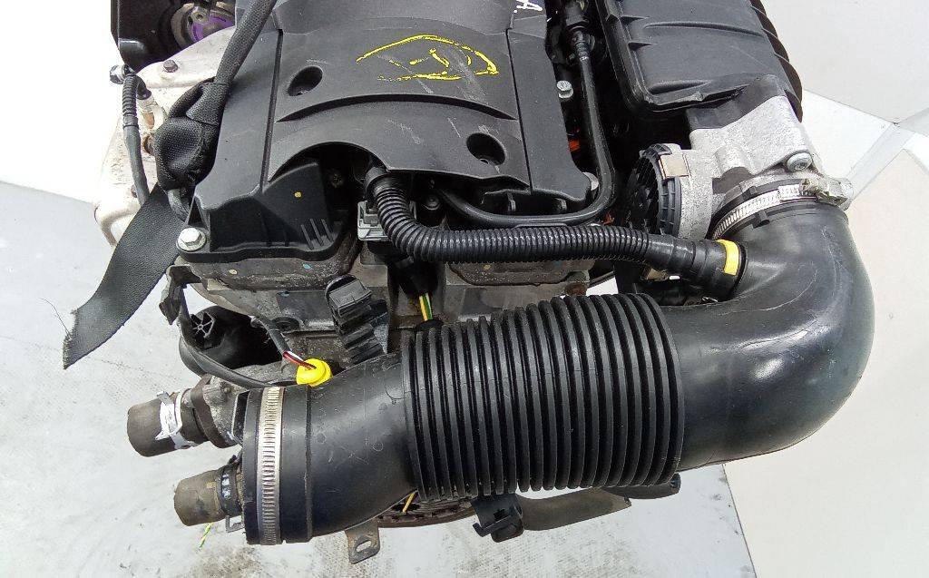 патрубок воздушного фильтра Peugeot 307 1 поколение 2001, 1.6 л., бензин, МКПП, 9635638780 - фото №1