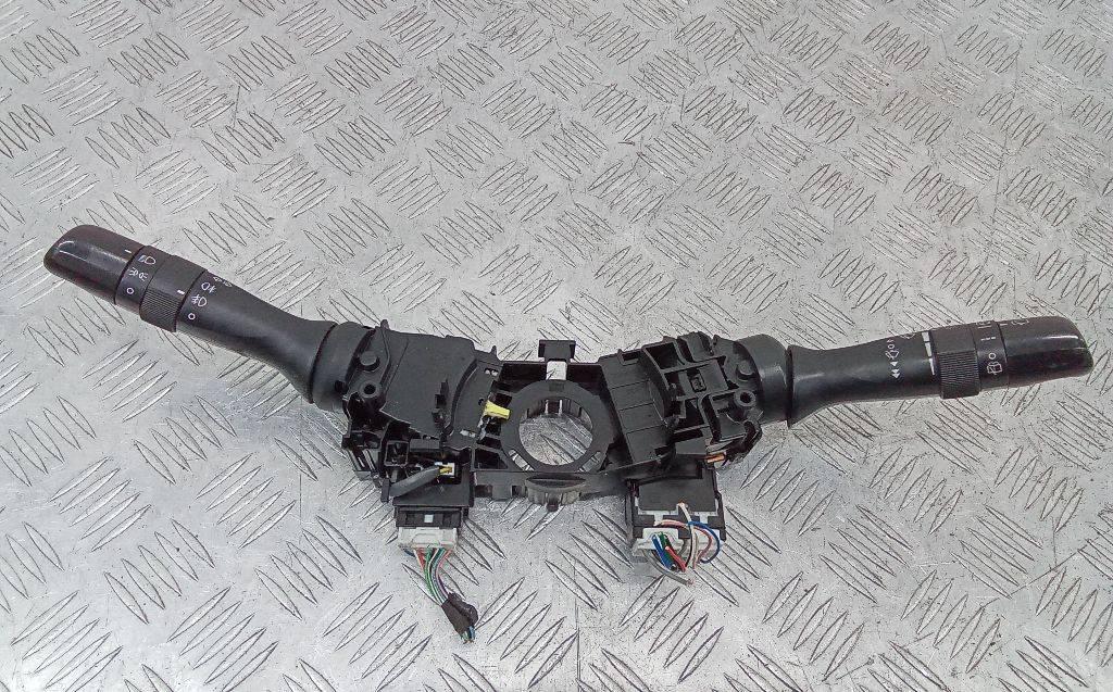 переключатель подрулевой (стрекоза) Toyota Verso 1 поколение 2009, 173832 - фото №1