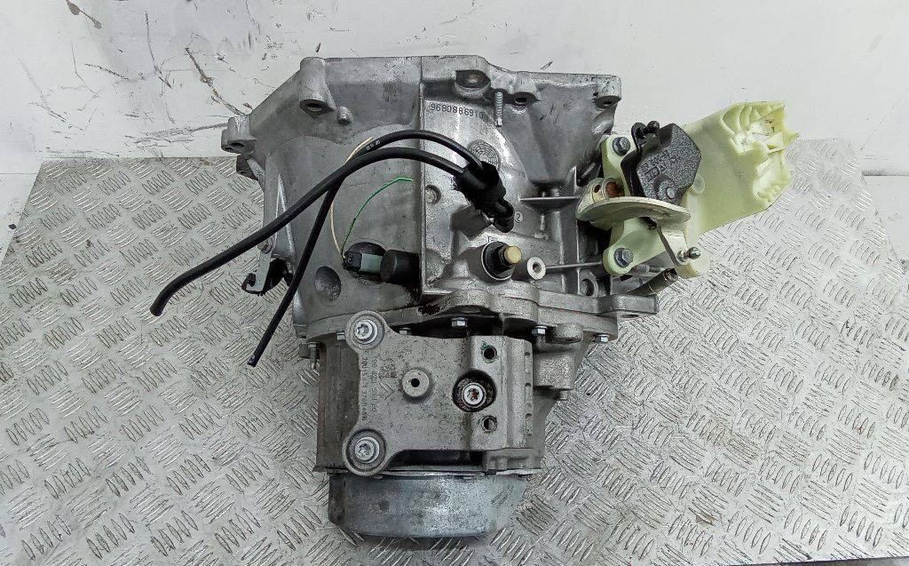 КПП механическая (МКПП) Citroen C3 Picasso 1 поколение 2011, 1.6 л., дизель, МКПП, 20DP98 - фото №1