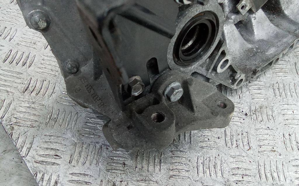 кронштейн КПП Renault Kangoo 2 поколение 2007, 1.5 л., дизель, МКПП - фото №1