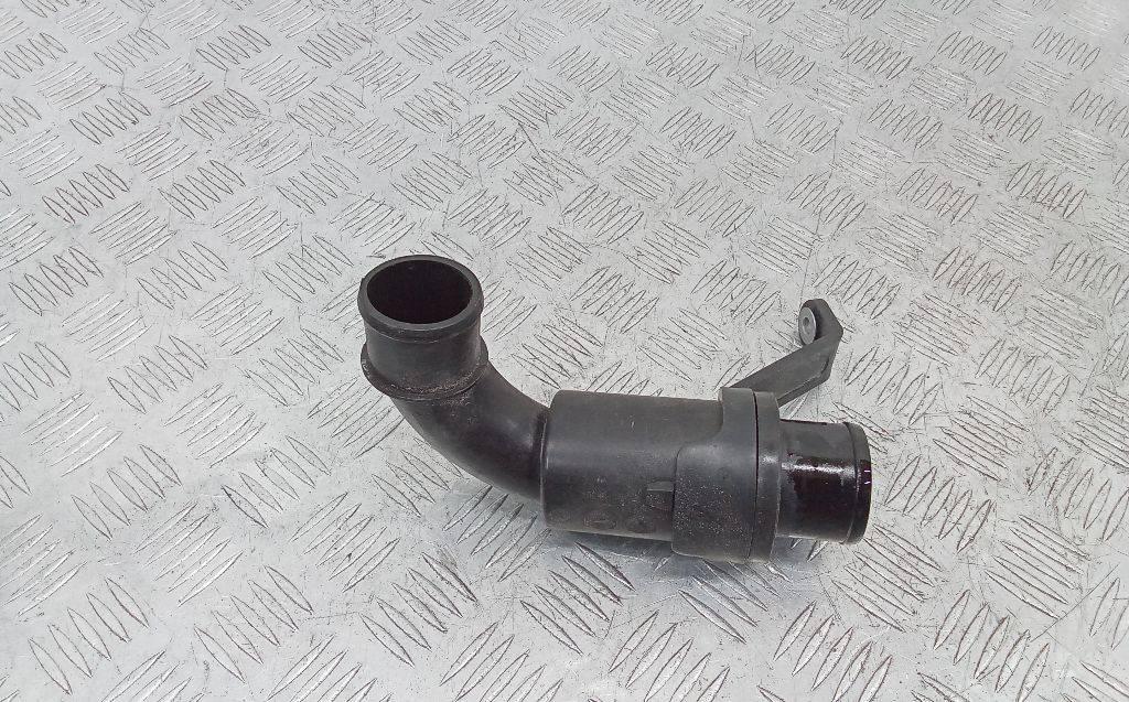 патрубок (трубопровод, шланг) Renault Kangoo 2 поколение 2007, 1.5 л., дизель, МКПП - фото №1