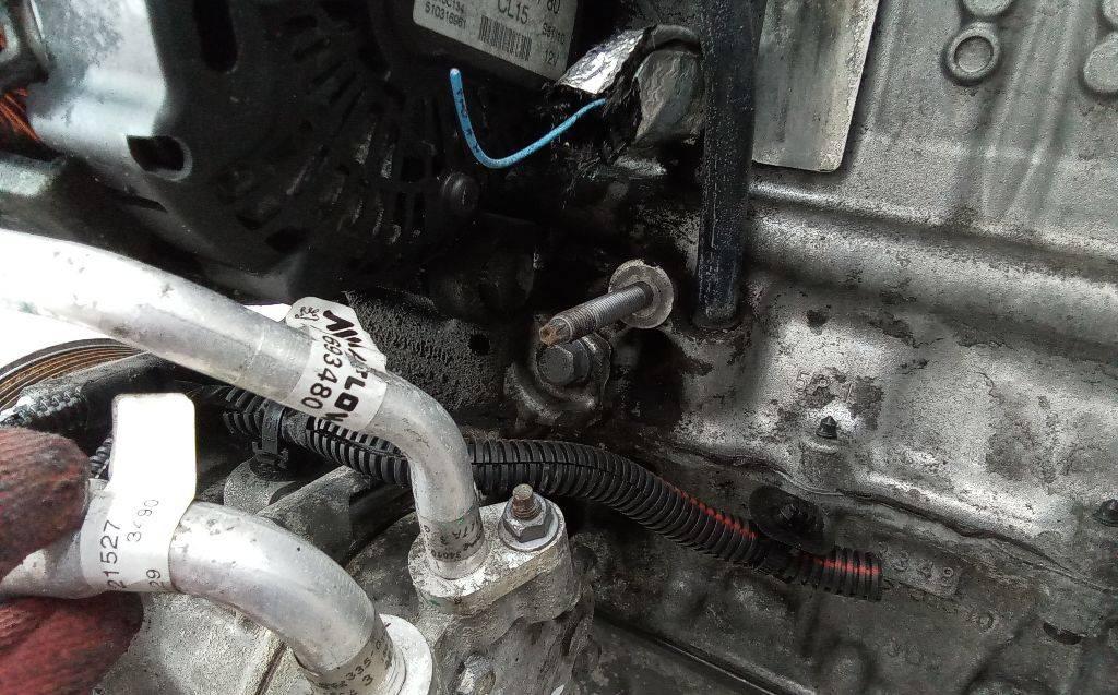 кронштейн компрессора кондиционера Citroen Berlingo 2 поколение (B9) 2010, 1.6 л., дизель, МКПП - фото №1