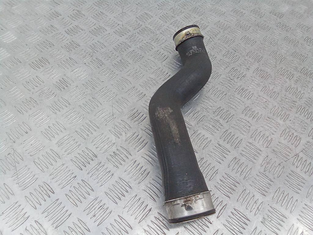 патрубок интеркулера Mercedes-Benz CLC-Класс CL203 2008, 2.2 л., дизель, A2095281082 - фото №1