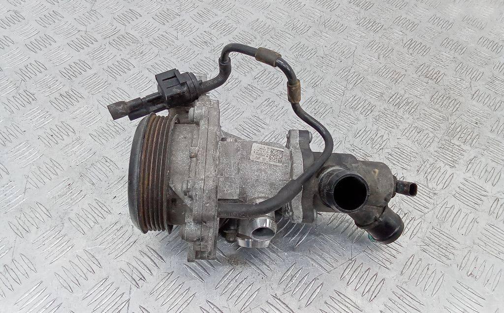 помпа Mercedes-Benz CLA-Класс C117 2015, 2.2 л., дизель, A6512000501 - фото №1