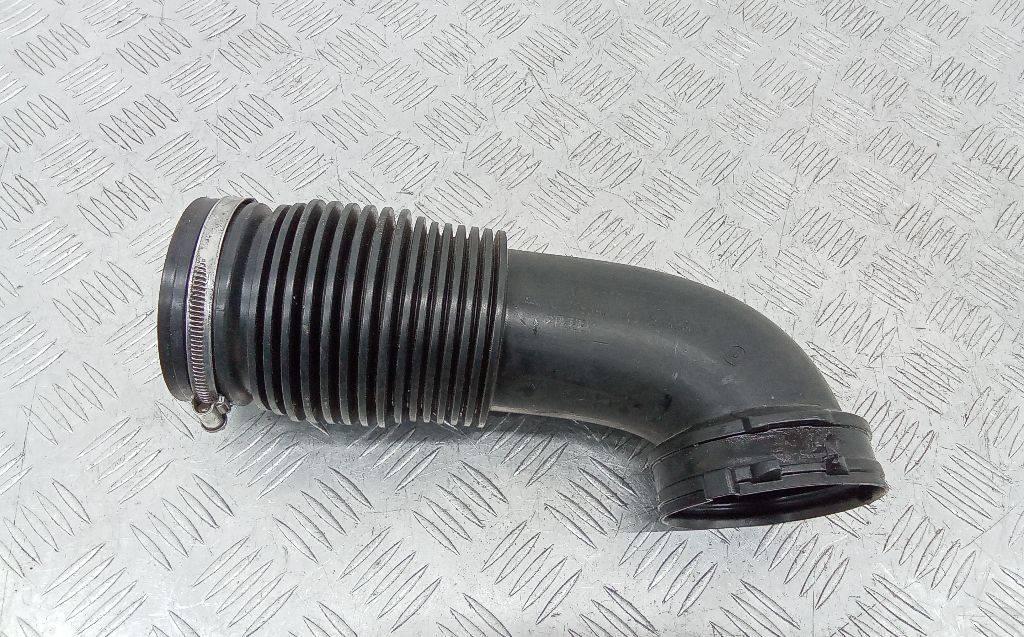 патрубок воздушного фильтра Mercedes-Benz CLA-Класс C117 2015, 2.2 л., дизель, A6510902242 - фото №1