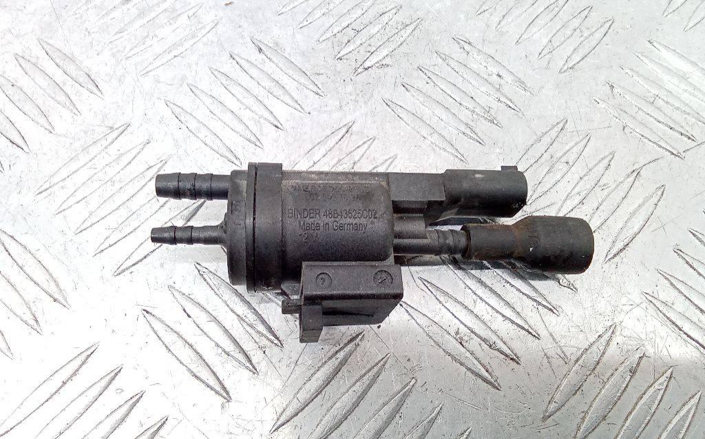 электромагнитный клапан Mercedes-Benz CLA-Класс C117 2015, 2.2 л., дизель, 0025407097 - фото №1