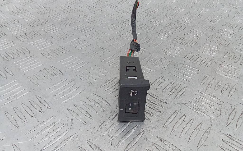 кнопка корректора фар Hyundai i30 FD 2008 - фото №1