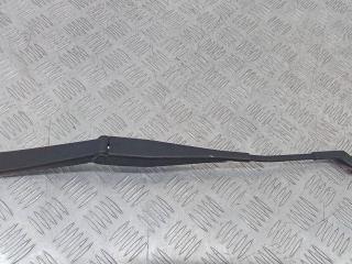 щеткодержатель (поводок стеклоочистителя, дворник) Ford Fiesta 6 поколение 2011, 8A6117526