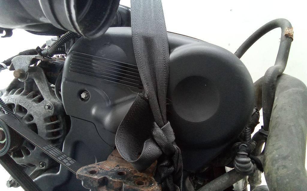 защита (кожух) ремня ГРМ Opel Zafira 1 поколение (A) 1999, 1.6 л., бензин, МКПП - фото №1