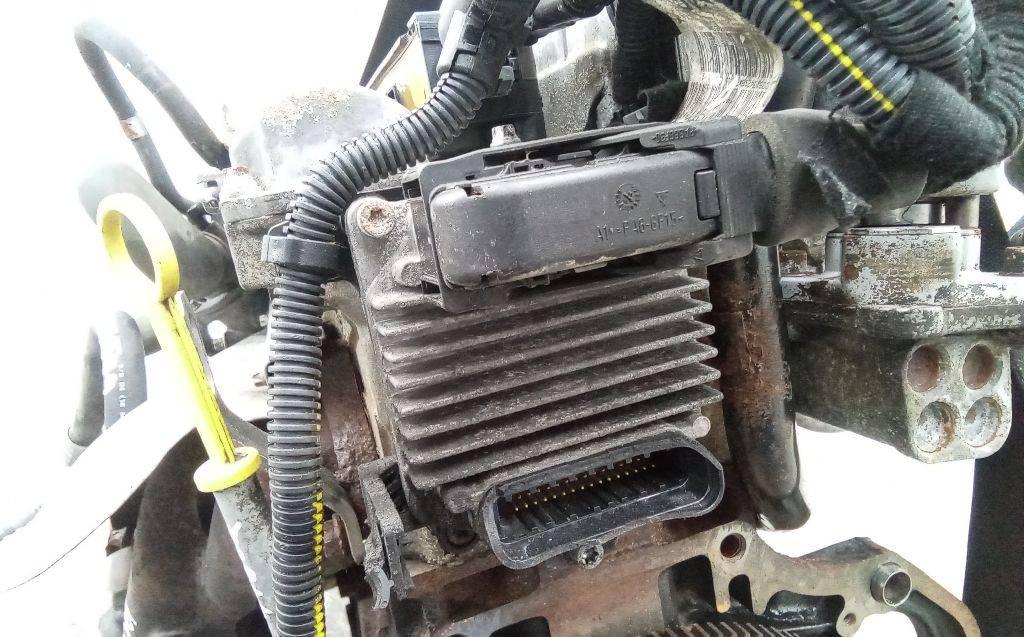 блок управления двигателем Opel Zafira 1 поколение (A) 1999, 1.6 л., бензин, МКПП, 16250009 - фото №1
